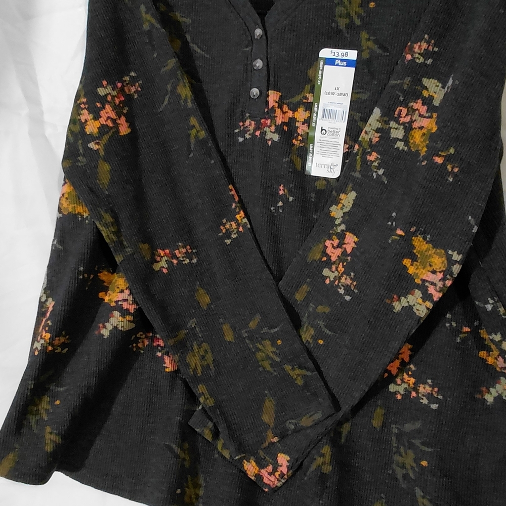Terra & Sky Dark Floral Long Sleeve Tee - Picture 7 of 12